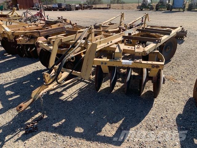  Domries Diger toprak isleme makina ve aksesuarlari