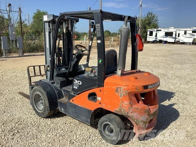 Doosan D30S-7 Diger
