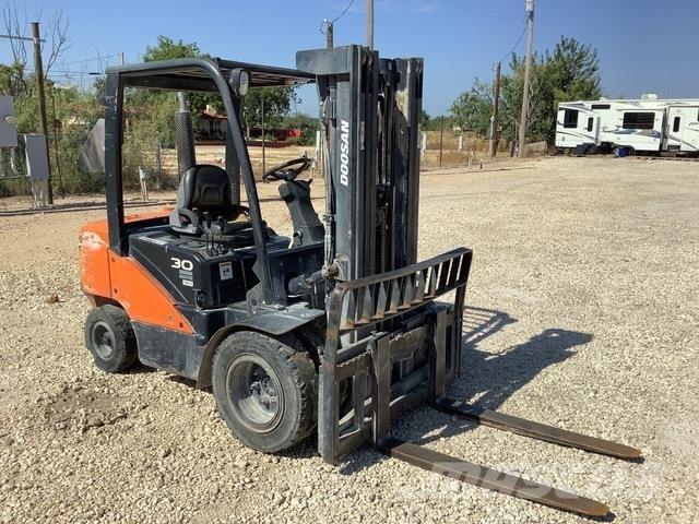 Doosan D30S-7 Diger