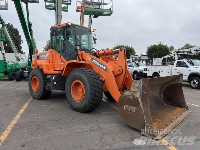 Doosan DL220-5 Tekerlekli yükleyiciler