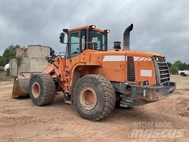 Doosan DL300 Tekerlekli yükleyiciler