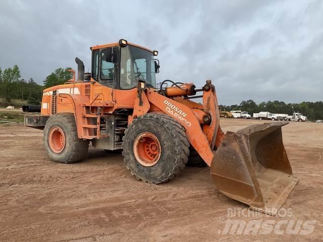 Doosan DL300 Tekerlekli yükleyiciler