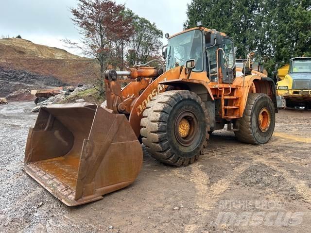 Doosan DL400 Tekerlekli yükleyiciler