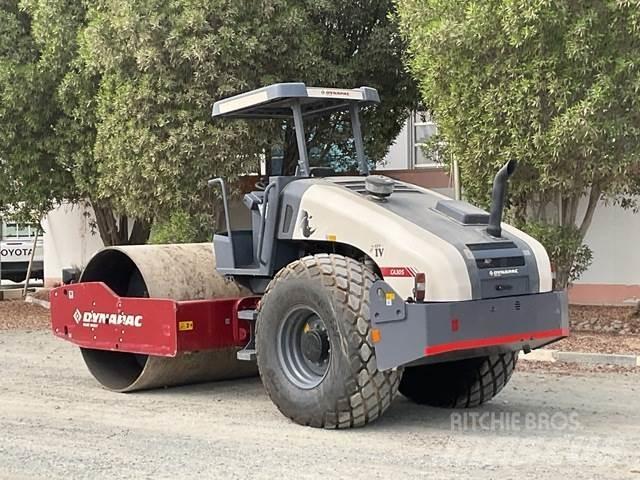 Dynapac CA305 Tek tamburlu silindirler