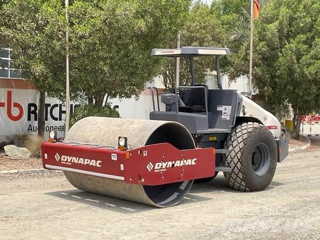 Dynapac CA305 Tek tamburlu silindirler