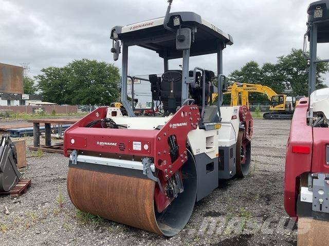 Dynapac CC2200 Çift tamburlu silindirler
