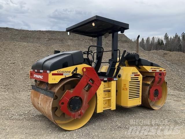 Dynapac CC422 Çift tamburlu silindirler