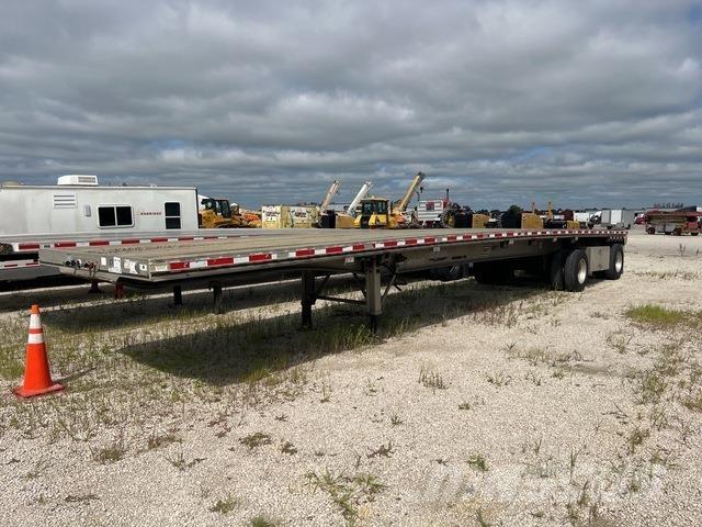 East Mfg  Flatbed römorklar
