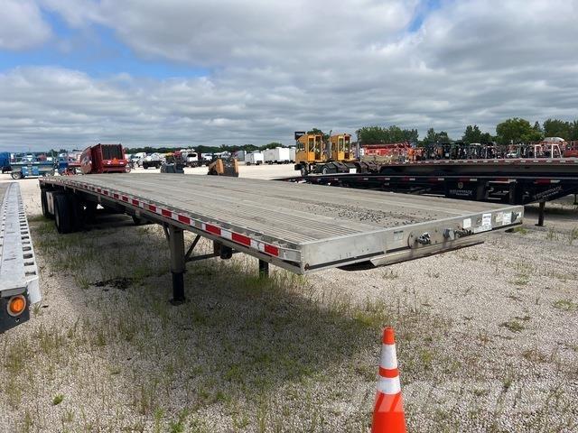 East Mfg  Flatbed römorklar