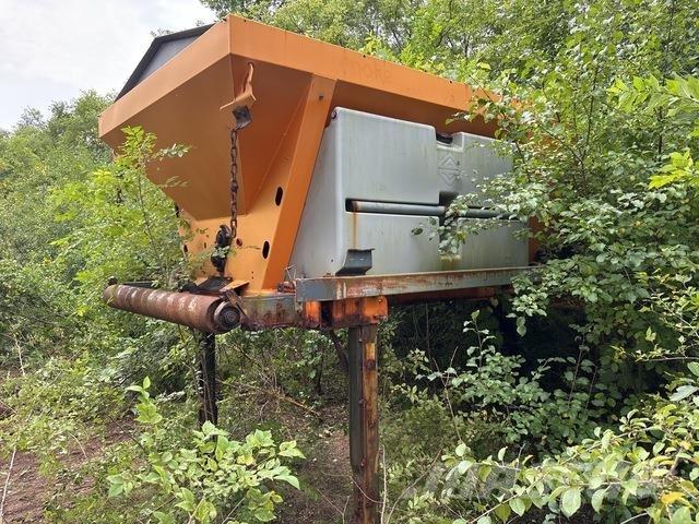 Epoke SH3500 Kum ve tuz serpiciler