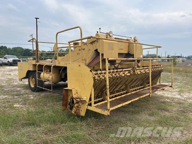 Etnyre  Kum ve tuz serpiciler