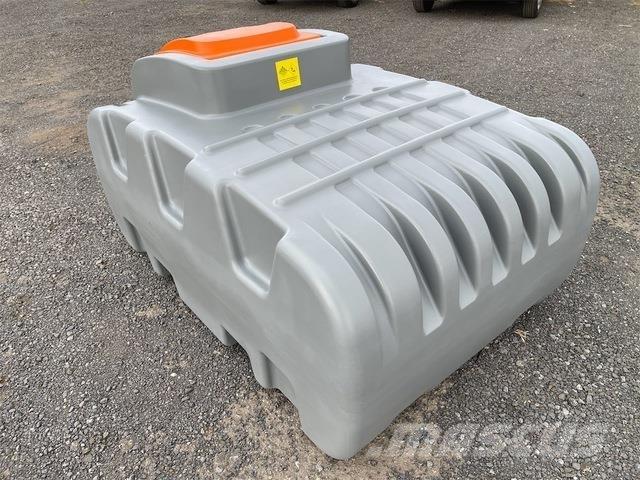  EXEQ DD1000 Yakıt ve katkı maddesi tankları