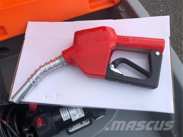  EXEQ DD210 Yakıt ve katkı maddesi tankları