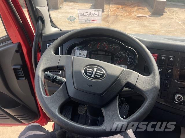 FAW J6L-240 Araç üzeri vinçler