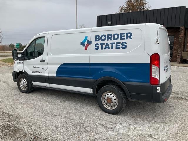 Ford  Kapali kasa kamyonlar