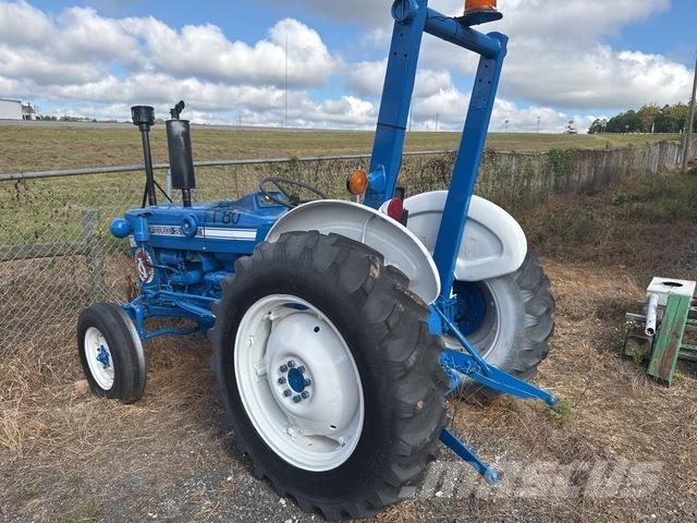 Ford 2000 Traktörler