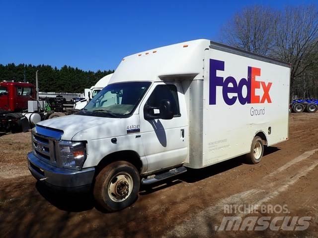 Ford E-350 Kapali kasa kamyonlar
