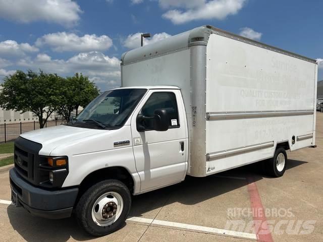 Ford E-350 Kapali kasa kamyonlar