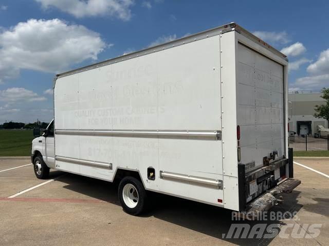 Ford E-350 Kapali kasa kamyonlar