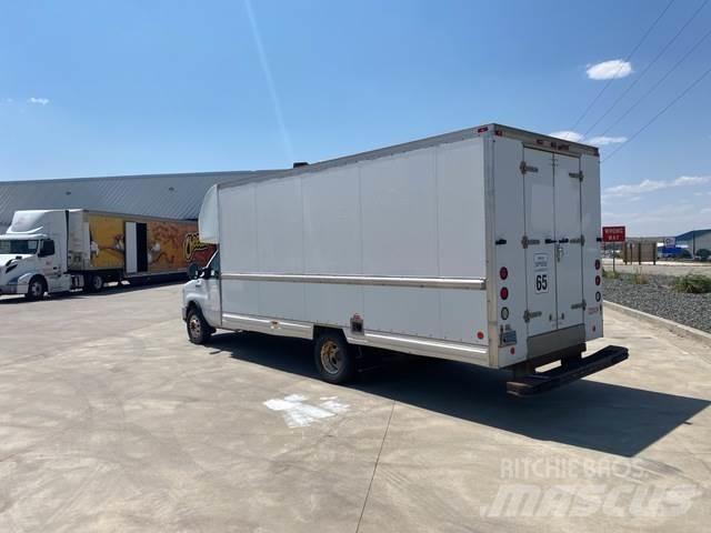 Ford E-350 Panel vanlar
