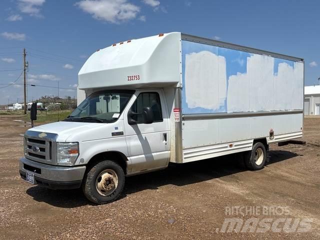 Ford E-350 Kapali kasa kamyonlar