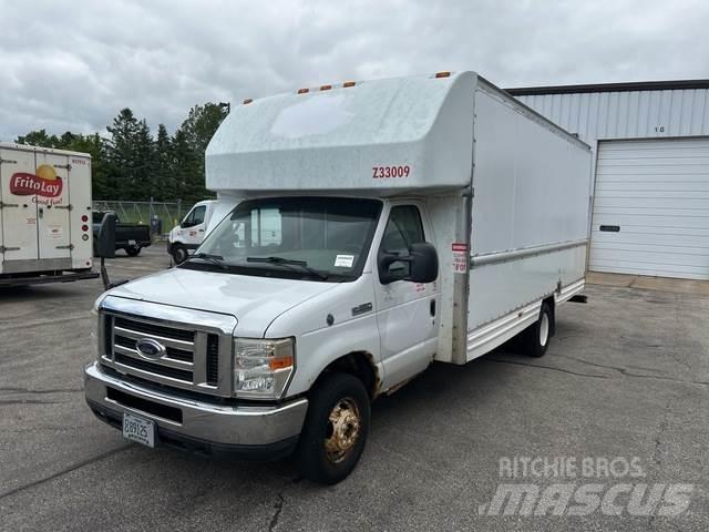 Ford E-350 Panel vanlar