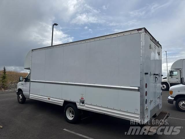 Ford E-350 Panel vanlar