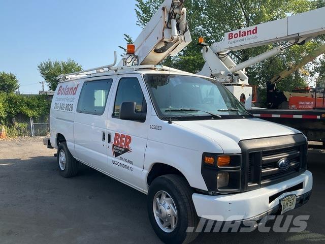 Ford E-350 Araç üstü platformlar