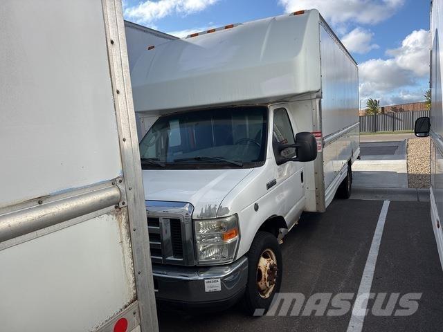 Ford E-350 Kapali kasa kamyonlar
