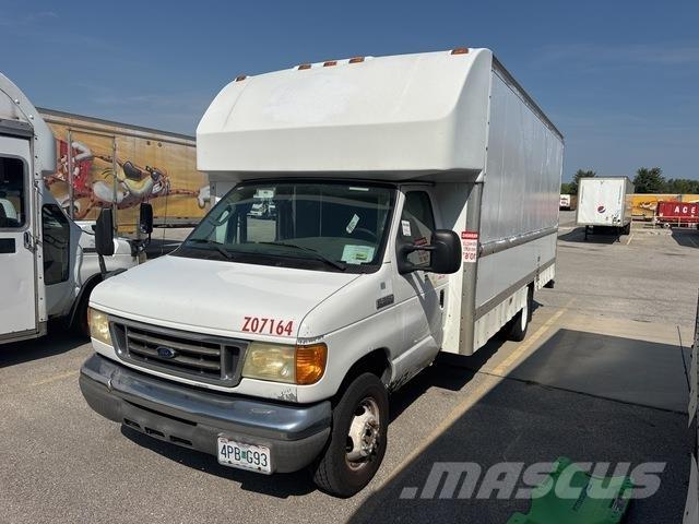 Ford E-350 Panel vanlar