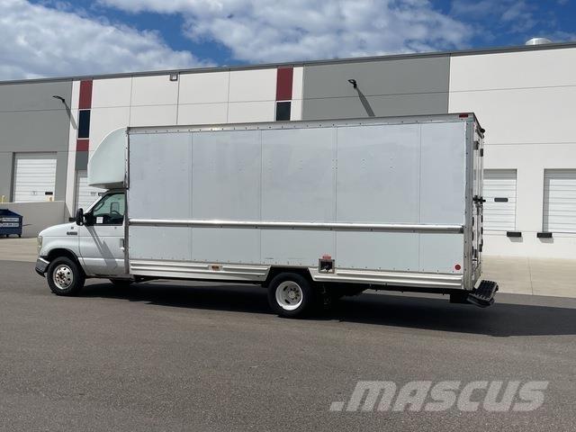 Ford E-350 Kapali kasa kamyonlar