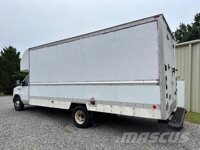 Ford E-350 Panel vanlar