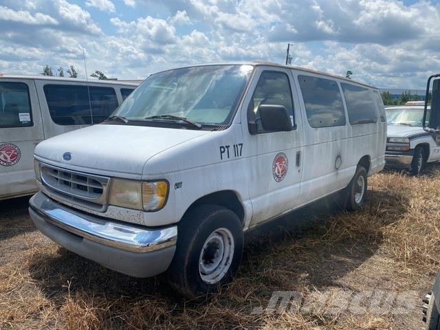 Ford E-350 Otomobiller