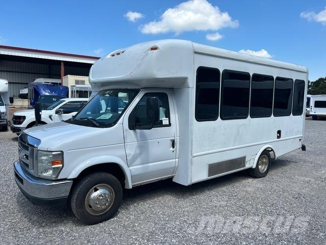 Ford E-350 Minibüsler
