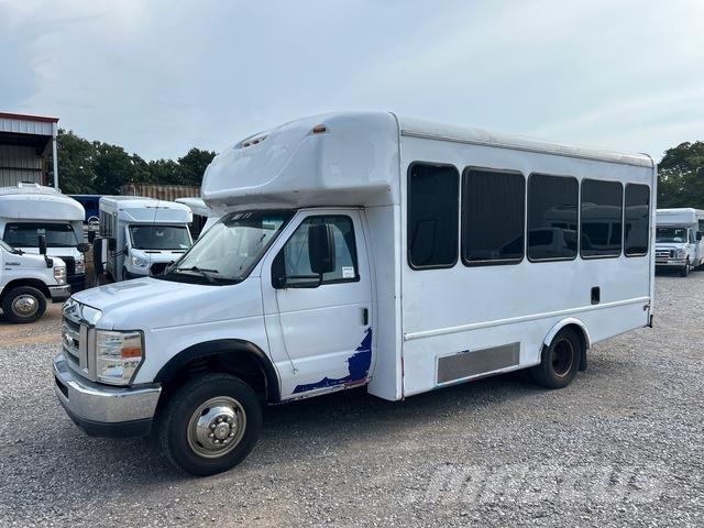 Ford E-350 Minibüsler