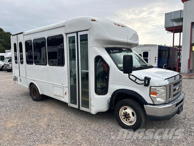 Ford E-350 Minibüsler