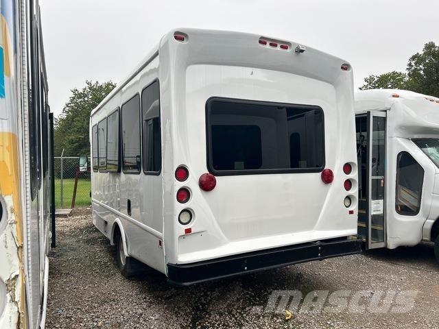 Ford E-350 Minibüsler