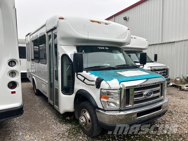 Ford E-350 Minibüsler