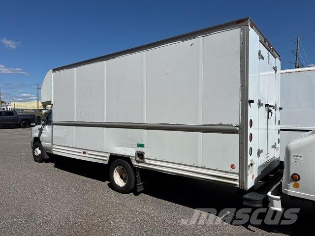 Ford E-350 Panel vanlar