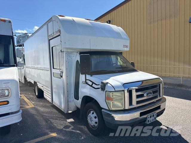 Ford E-350 Panel vanlar