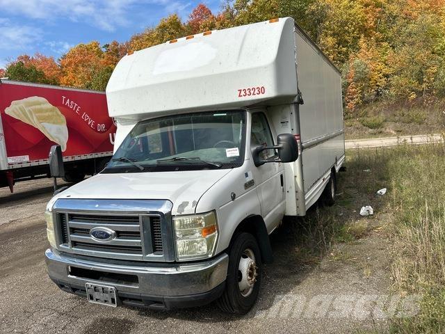 Ford E-350 Panel vanlar