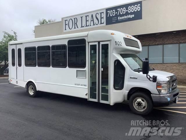 Ford E-450 Minibüsler