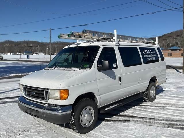 Ford E350 Panel vanlar