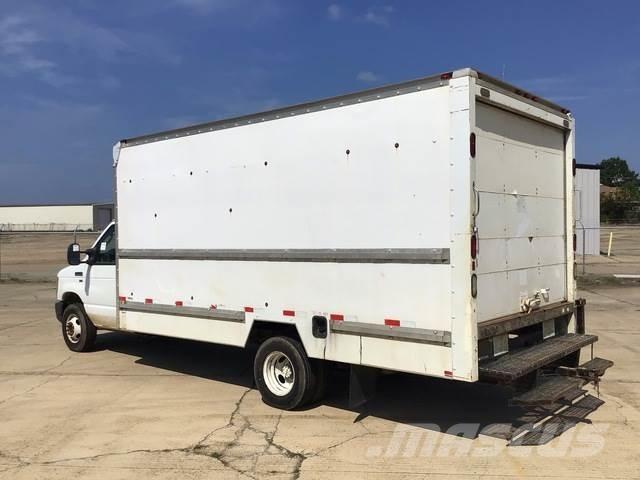 Ford E350 Kapali kasa kamyonlar