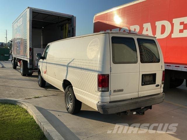 Ford E350 Kapali kasa kamyonlar