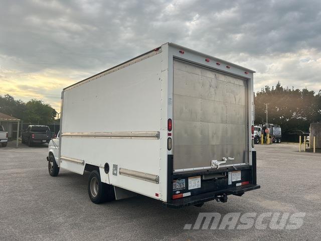 Ford E350 Kapali kasa kamyonlar