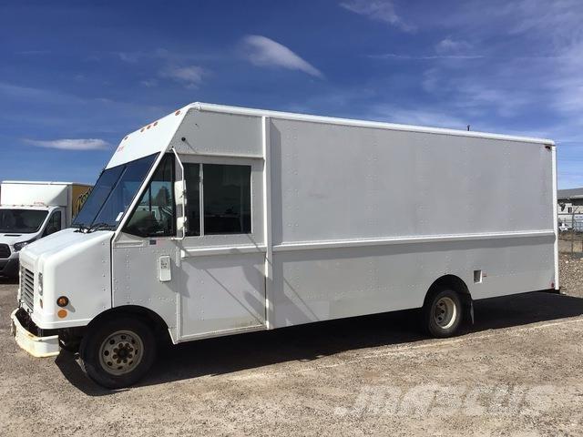 Ford Econoline Kapali kasa kamyonetler