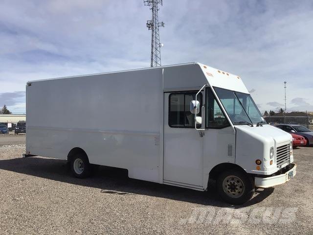 Ford Econoline Kapali kasa kamyonetler