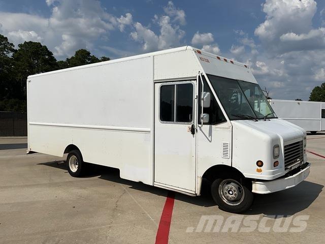 Ford Econoline Kapali kasa kamyonetler