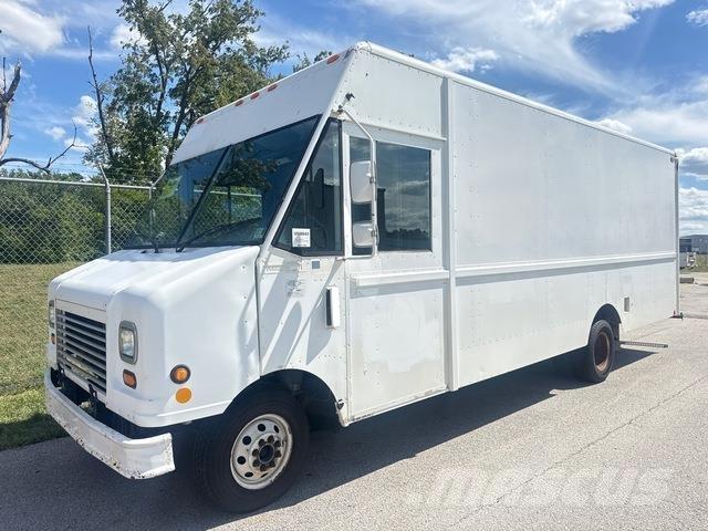 Ford Econoline Kapali kasa kamyonetler